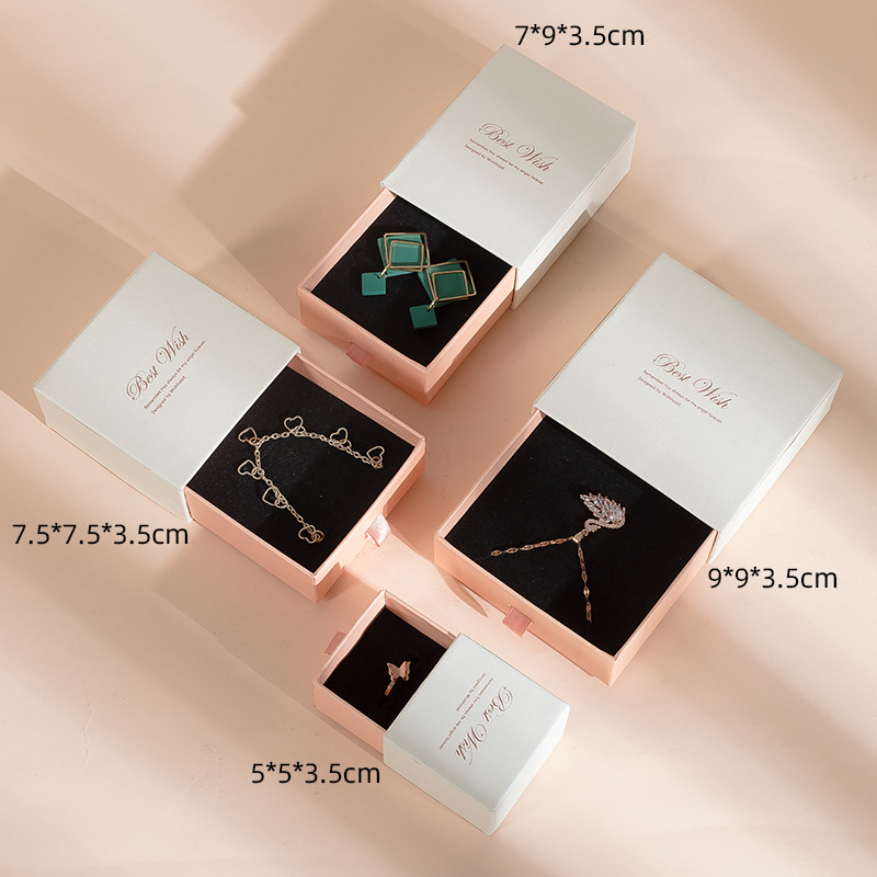  Luxury Printed Jewelry Packaging with Foam Insert